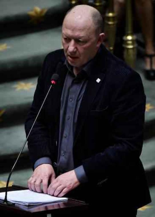 "Verwittig gemeente als Syriëstrijder vrijkomt" (Bonte)