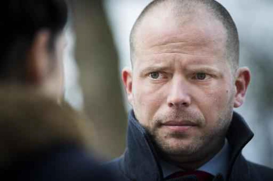 Vluchtelingencrisis - "Strategie van Amnesty en ngo's is een schande voor Europa" (Francken)