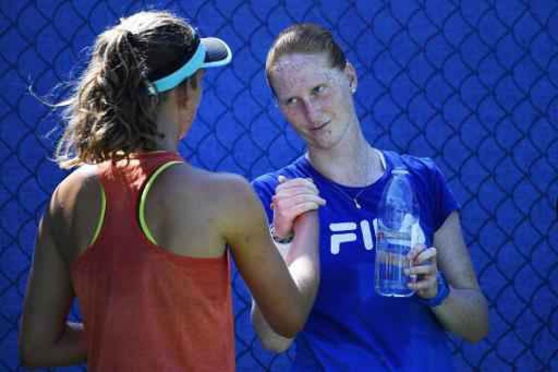 Van Uytvanck klopt Mertens in Belgisch duel in de kwalificaties in Miami