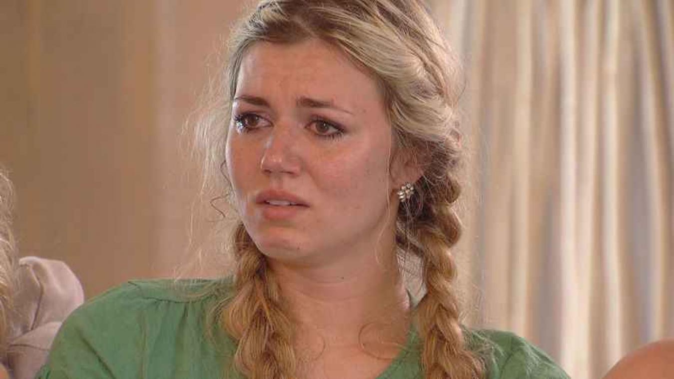 Ook de vrouwen geven toe aan hun lusten in Temptation Island