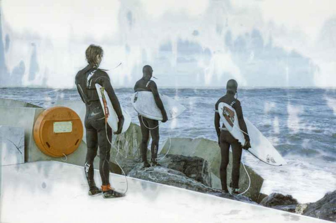 Een kijkje achter de schermen bij 'Surfing - The cult of Cool': "De Noordzee is ideaal om te leren surfen"