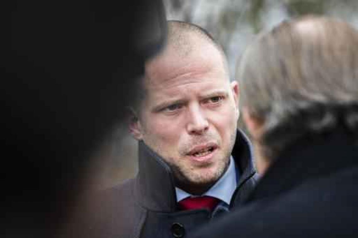 Francken: "AZG mensensmokkelaars noemen was ongenuanceerd, ik neem dat terug"