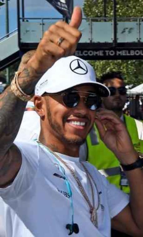 F1 - GP van Australië - Lewis Hamilton verovert pole, Vandoorne rijdt achttiende tijd