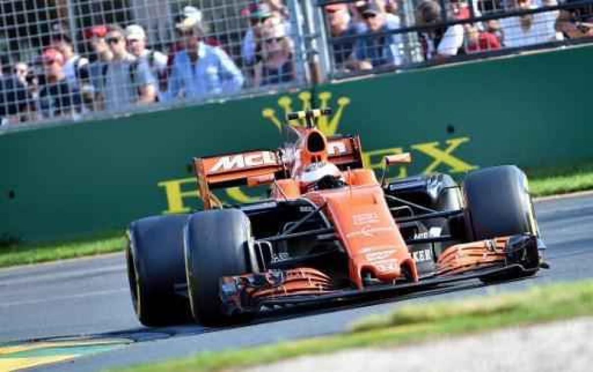Vandoorne opent WK met dertiende plaats