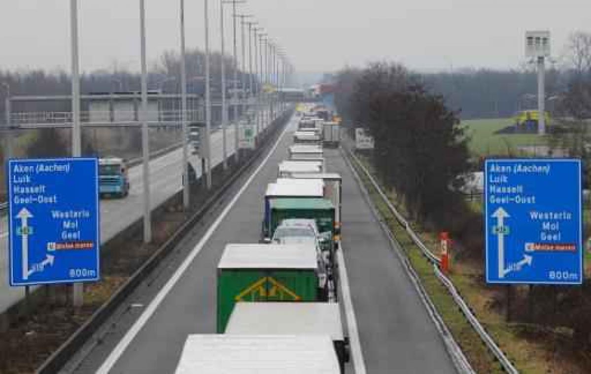 Vanaf dit jaar duizend extra controles in transportsector
