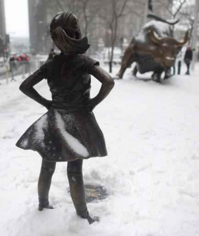 'Fearless girl' blijft nog even bij stier op Wall Street