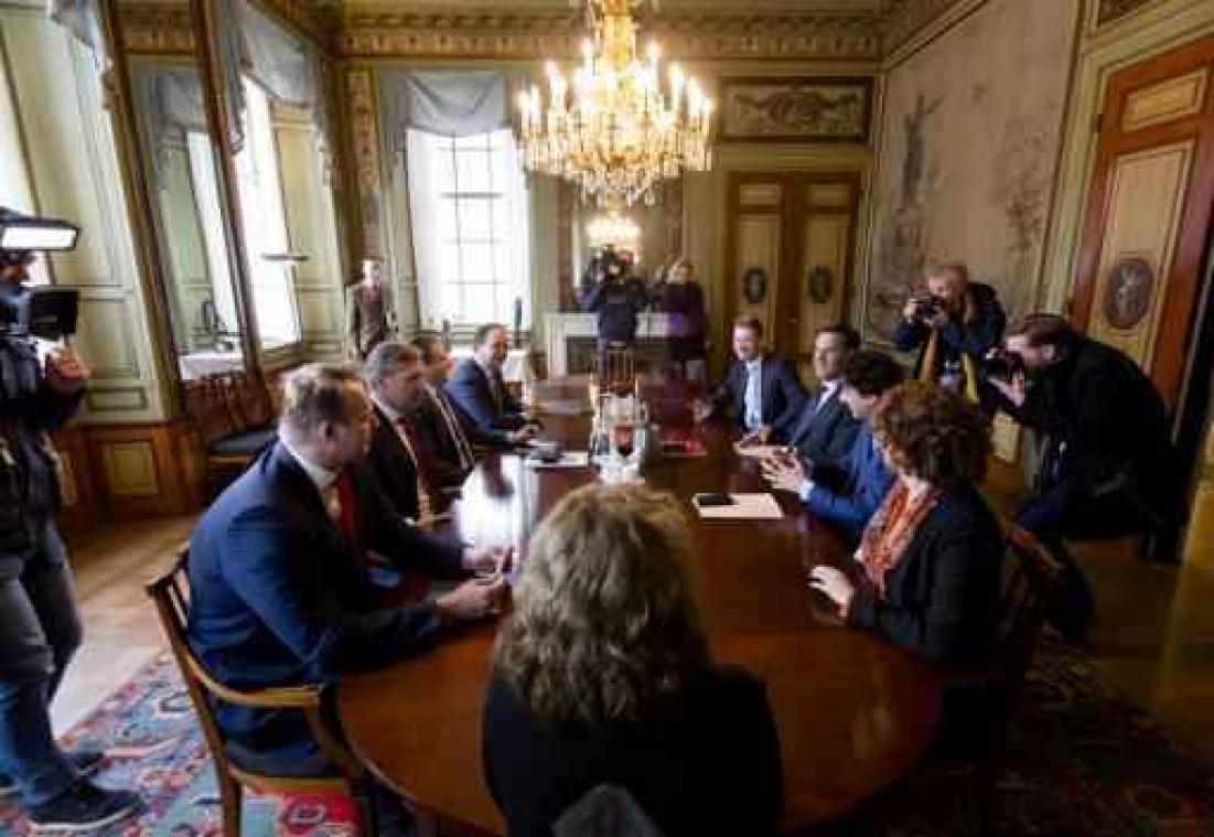 Nederlandse partijen mikken op nieuwe regering voor de zomer