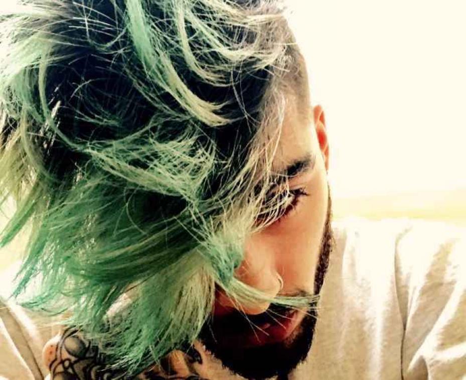 Zayn verft zijn haar opnieuw groen