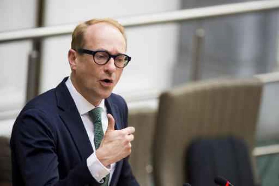 Ben Weyts zet door met verbod op onverdoofd slachten vanaf 2019