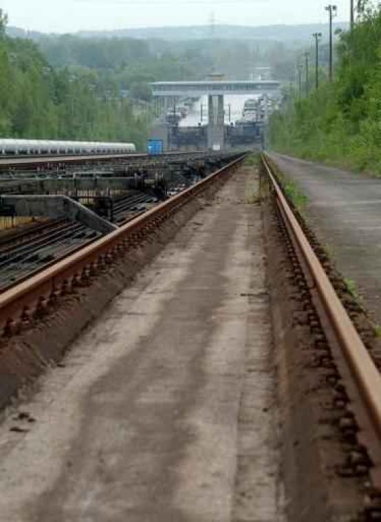 Zes sluizen in Wallonië liggen stil door staking