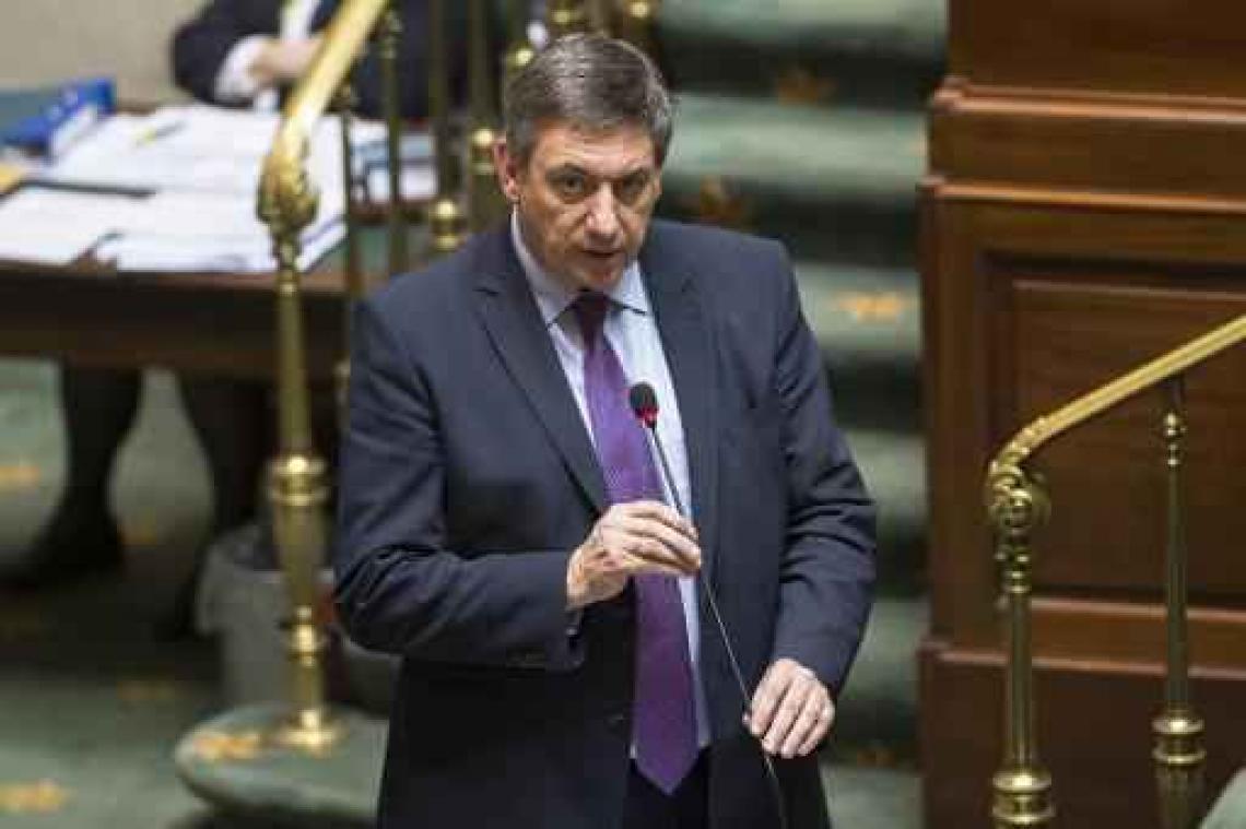 Minister Jambon maakt onderscheid tussen rol van burgemeester en die van korpschef