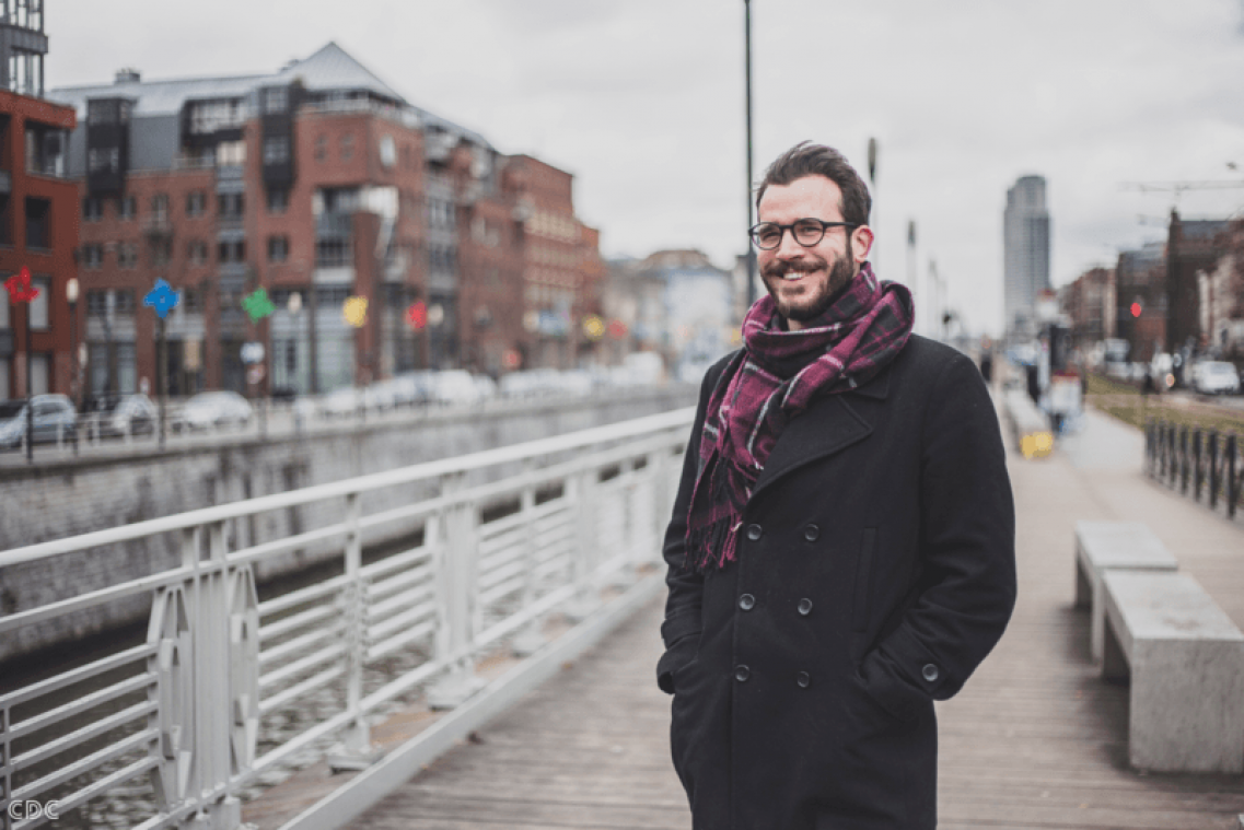 Pendelaar Lander Daniëls: "Onbewust zie ik in alles een tekening"