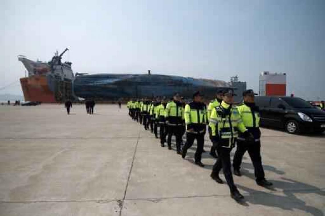 Wrak van Zuid-Koreaanse veerboot Sewol eindelijk aan land gebracht