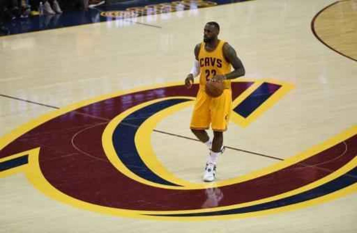 NBA - Verzwakt Atlanta pakt volle buit bij kampioen Cleveland