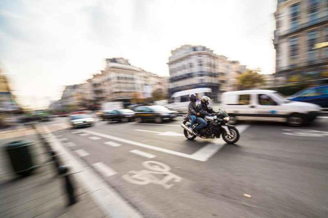 Zeven op de tien weggebruikers vinden motor goed alternatief voor auto