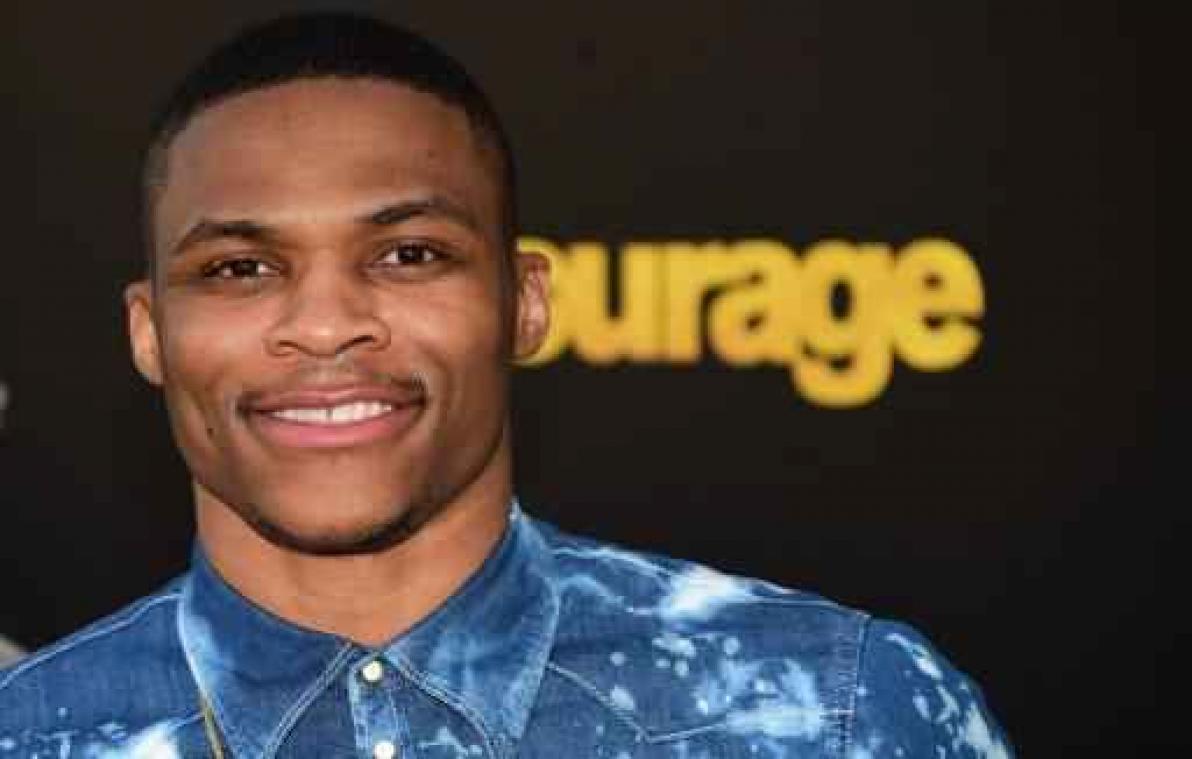 Russell Westbrook schrijft geschiedenis met 42e triple double