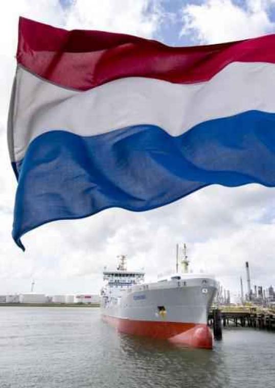 Controleurs in Nederlandse havens leggen werk neer