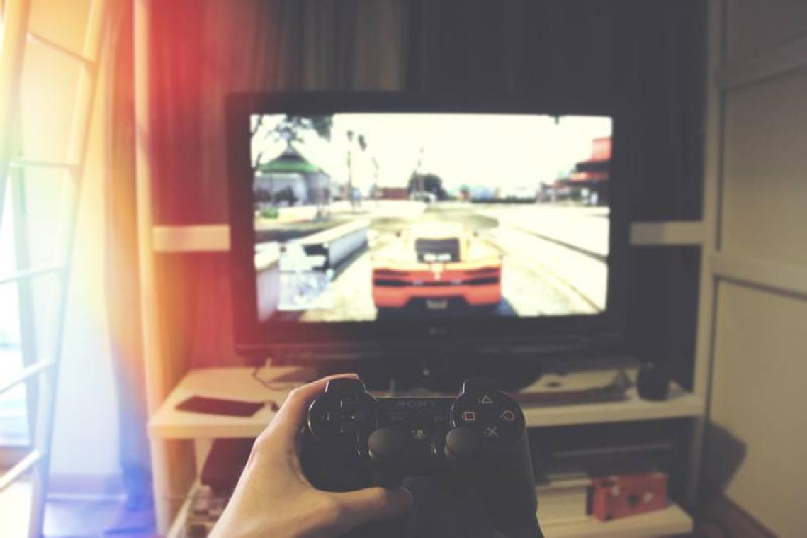 Eliteschool neemt spelconsoles in beslag