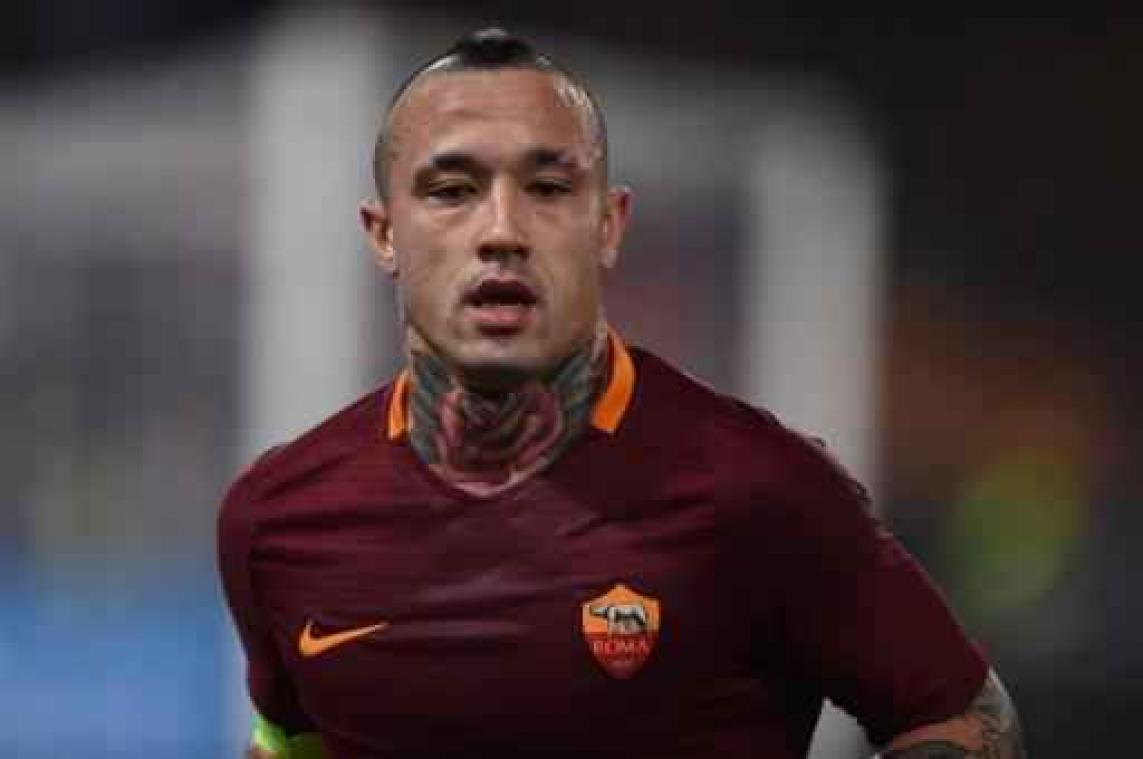 Nainggolan dient klacht in voor lek over intoxicatie