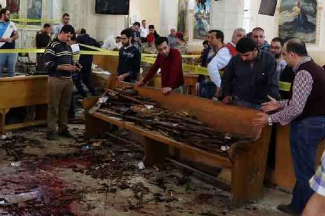Koptische christenen in Egypte beperken paasfeestelijkheden na dodelijke aanslagen