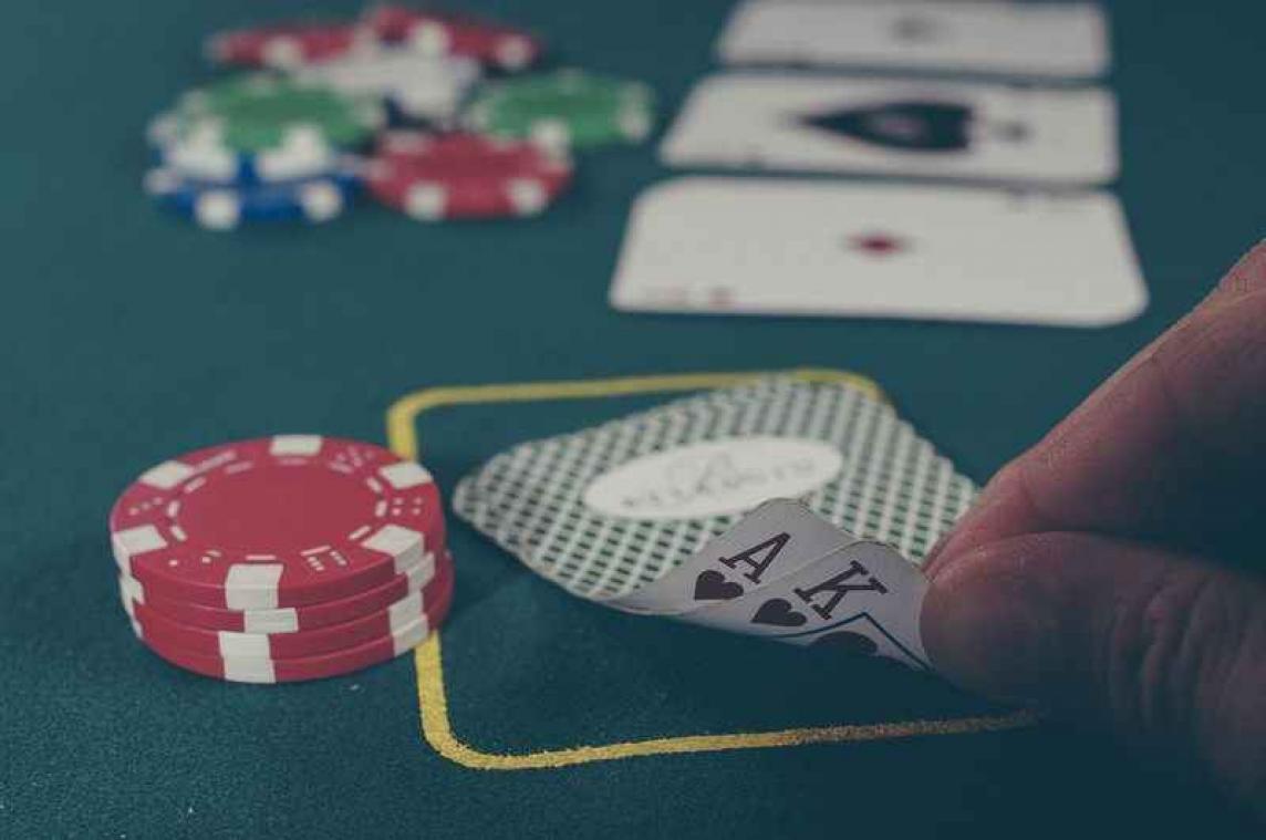 Artificiële intelligentie wint mooi bedrag op pokertoernooi