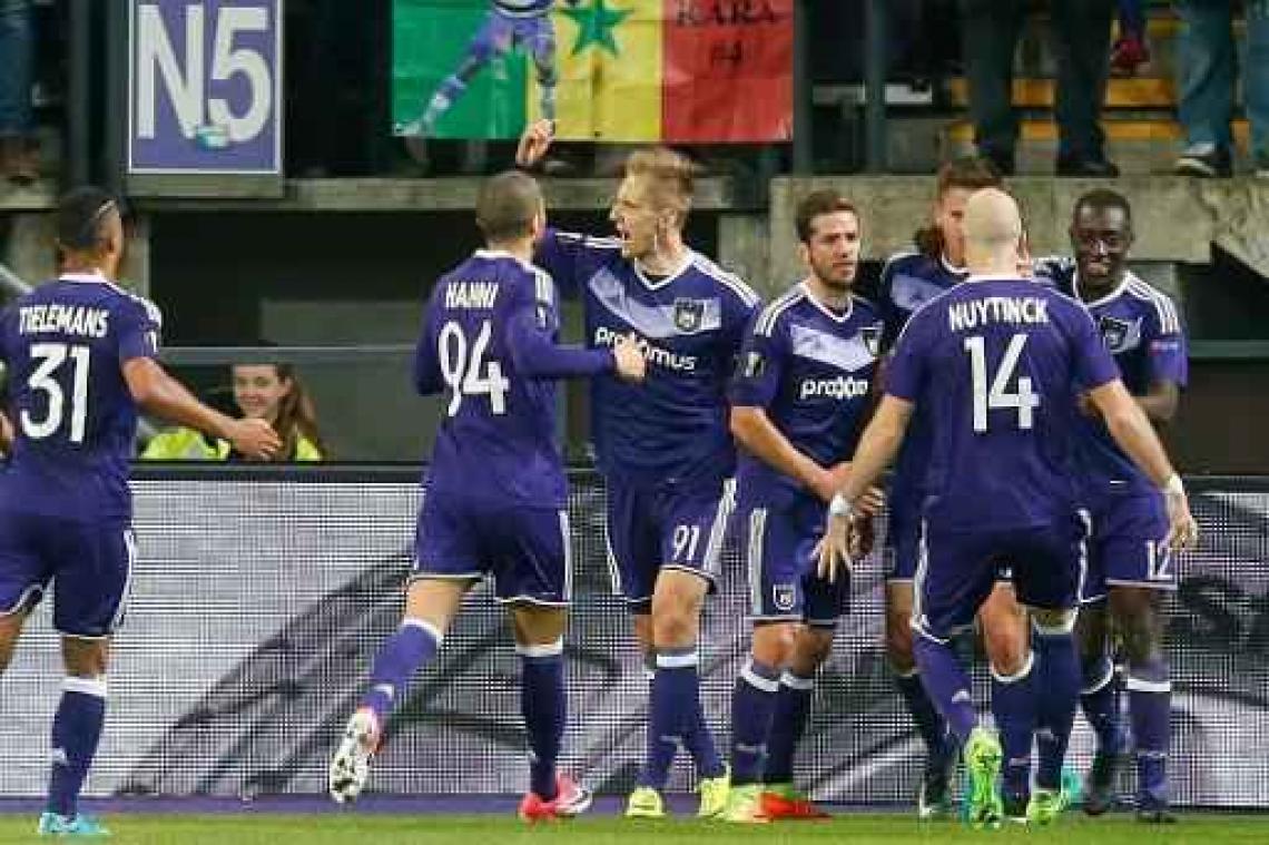 Europa League - Strijdend Anderlecht speelt gelijk tegen Manchester United