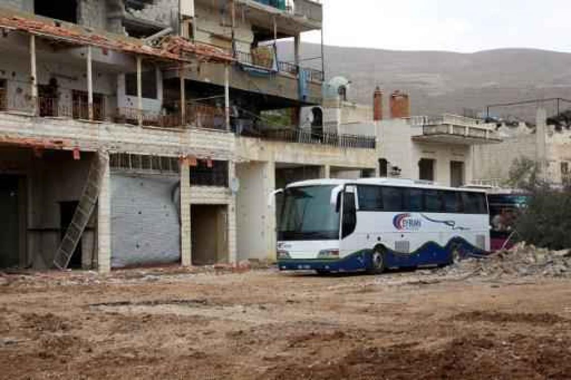 Evacuatie van bezette dorpen van start gegaan in Syrië