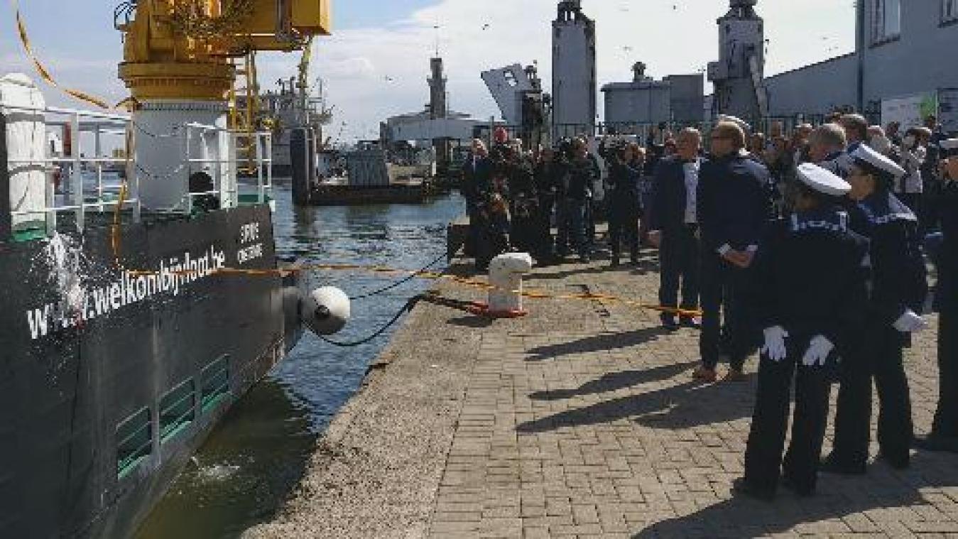 Sabine Hagedoren doopt nieuw VLOOT-schip Sirius