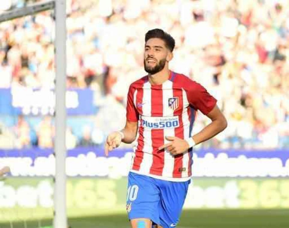 Belgen in het buitenland - Scorende Carrasco leidt Atlético naar makkelijke zege tegen rode lantaarn Osasuna