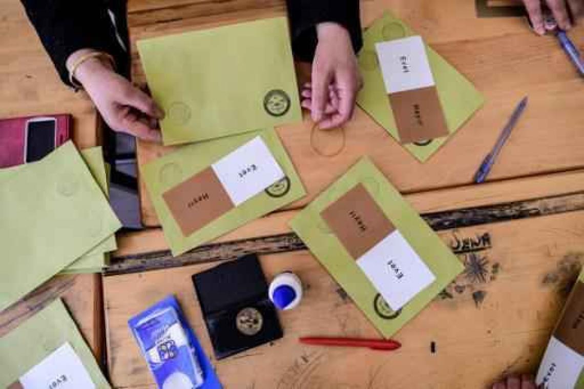 Twee doden bij schietpartij aan Turks verkiezingslokaal