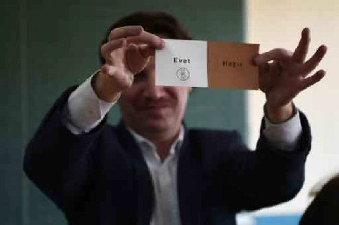 Ja-kamp fors voorop na telling kwart stemurnes in Turkije