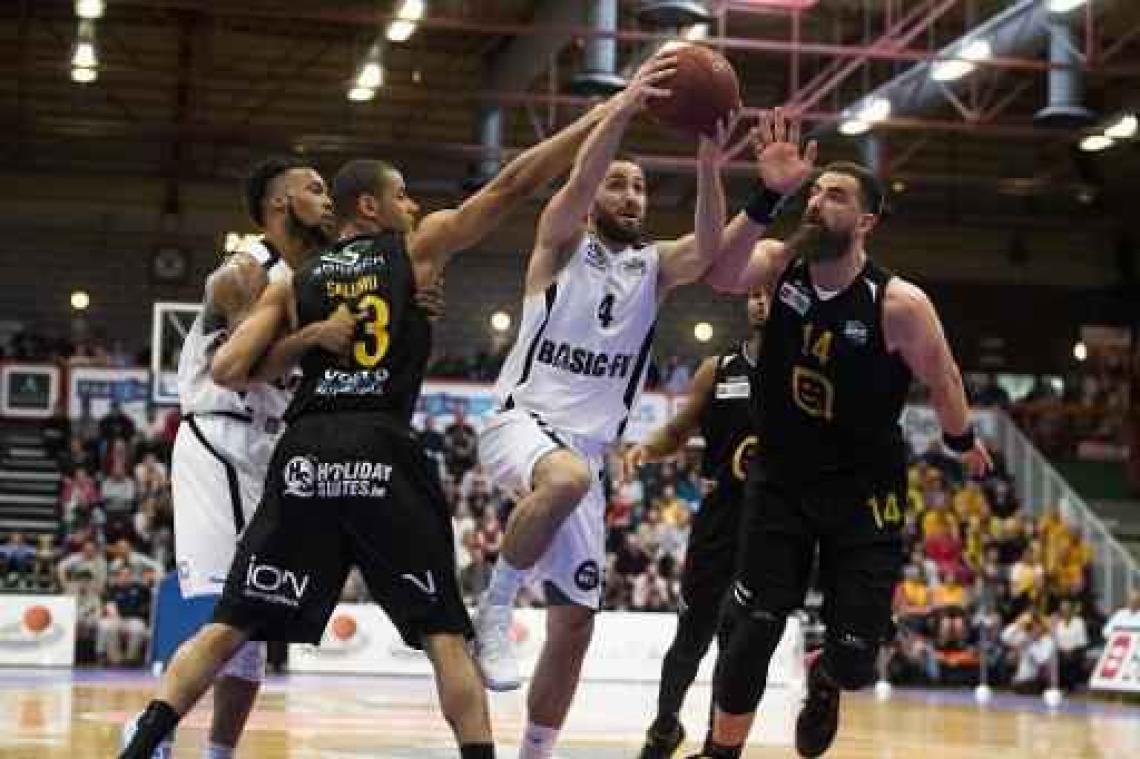 Euromillions Basket League - Oostende wint de topper tegen Brussels