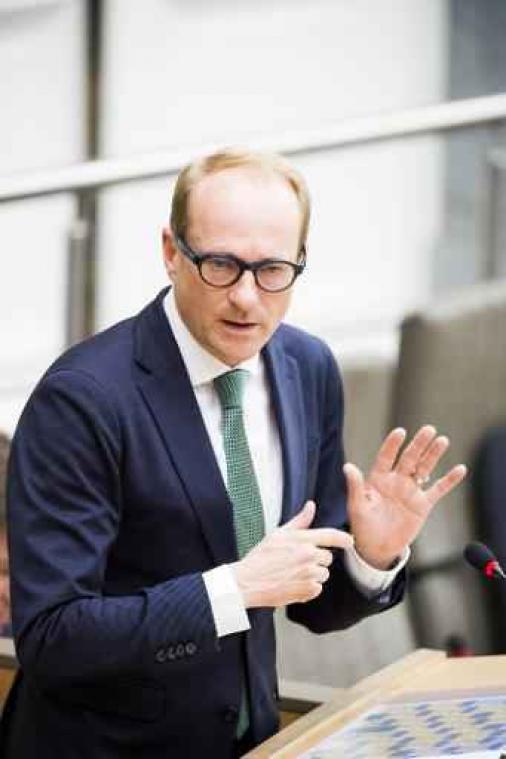 Slachthuis Tielt - Weyts heeft reeks maatregelen klaar om dierenwelzijn in Vlaamse slachthuizen te verbeteren