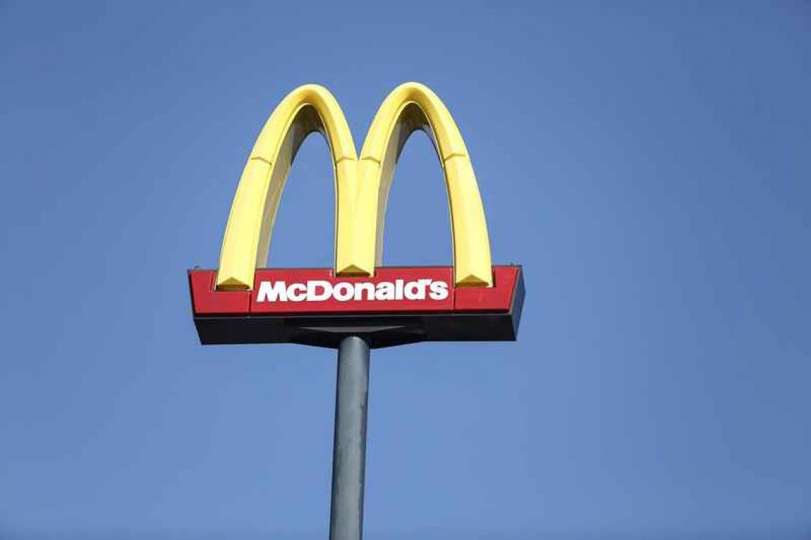 Belgische chauffeur rijdt zich vast omdat hij zin had in een hamburger