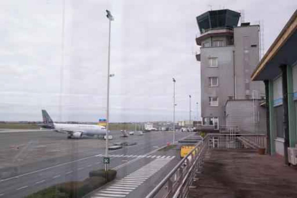 Vernieuwde vertrekhal voor luchthaven Oostende