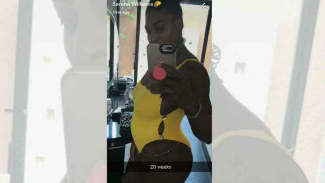 Serena Williams deelt eerste foto van babybuikje