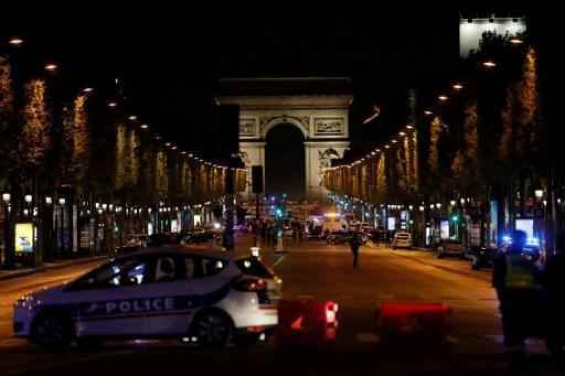 Vermoedelijke dader schietpartij Champs-Elysées heeft in de gevangenis gezeten