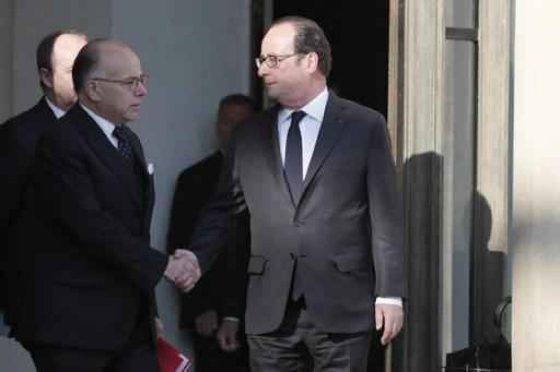 Gewonde politieman krijgt bezoek van president Hollande