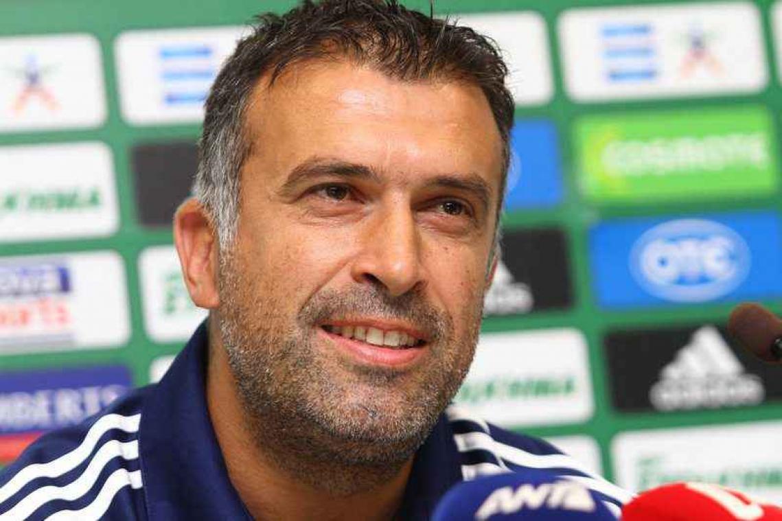 KV Kortrijk haalt oude bekende als nieuwe trainer
