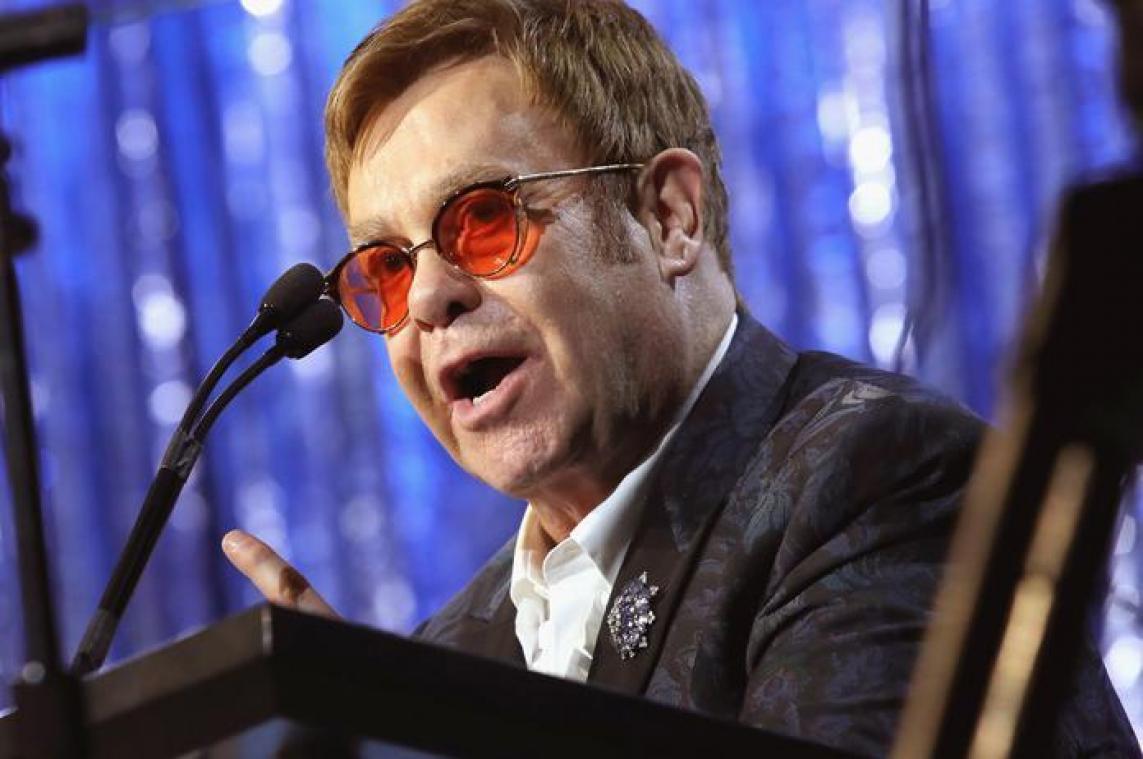 Elton John geveld door zeldzame bacterie