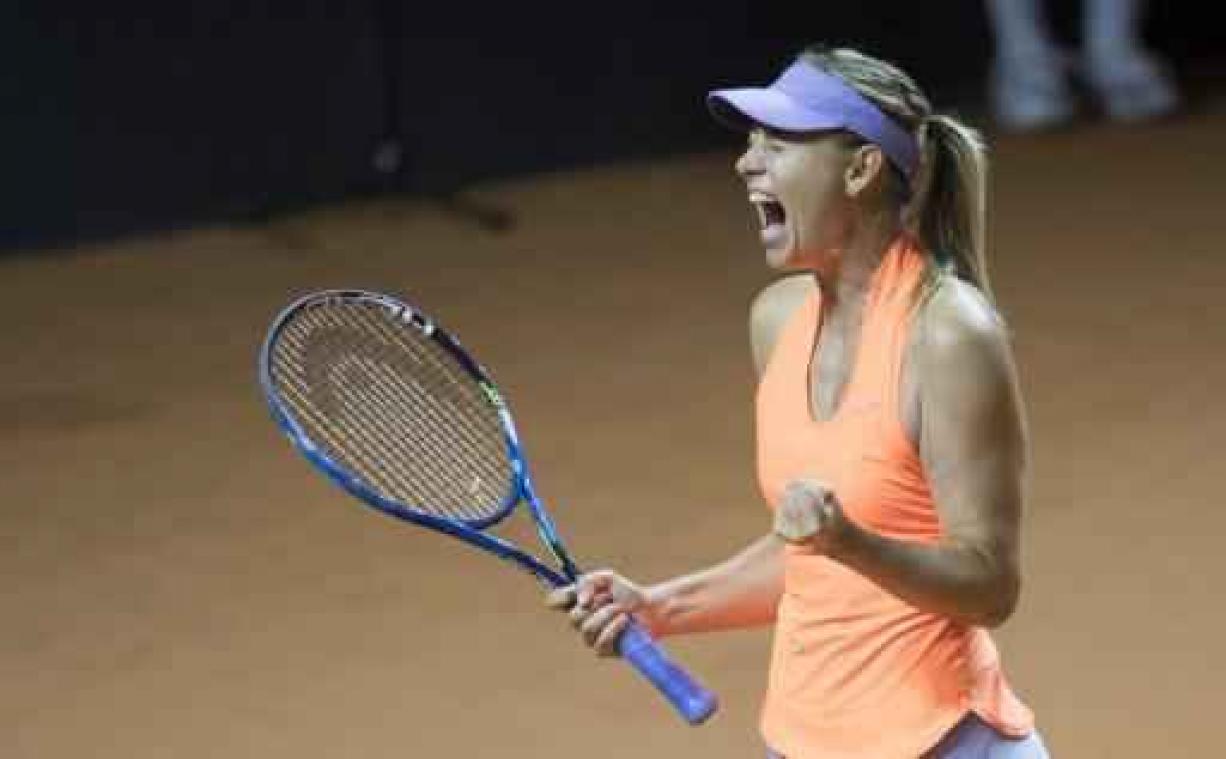 WTA Stuttgart - Maria Sharapova wint eerste wedstrijd na 15 maanden dopingschorsing