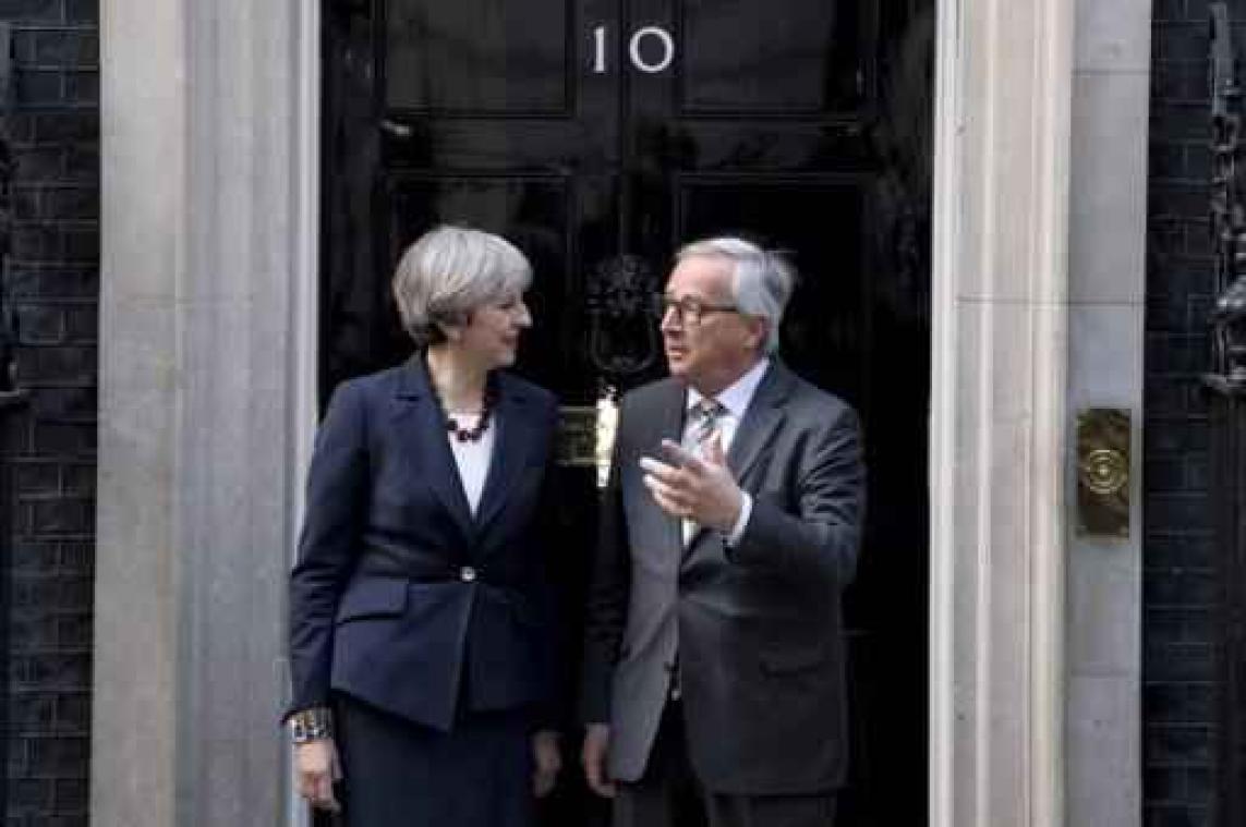 Brexit - May had "constructieve" meeting met Juncker