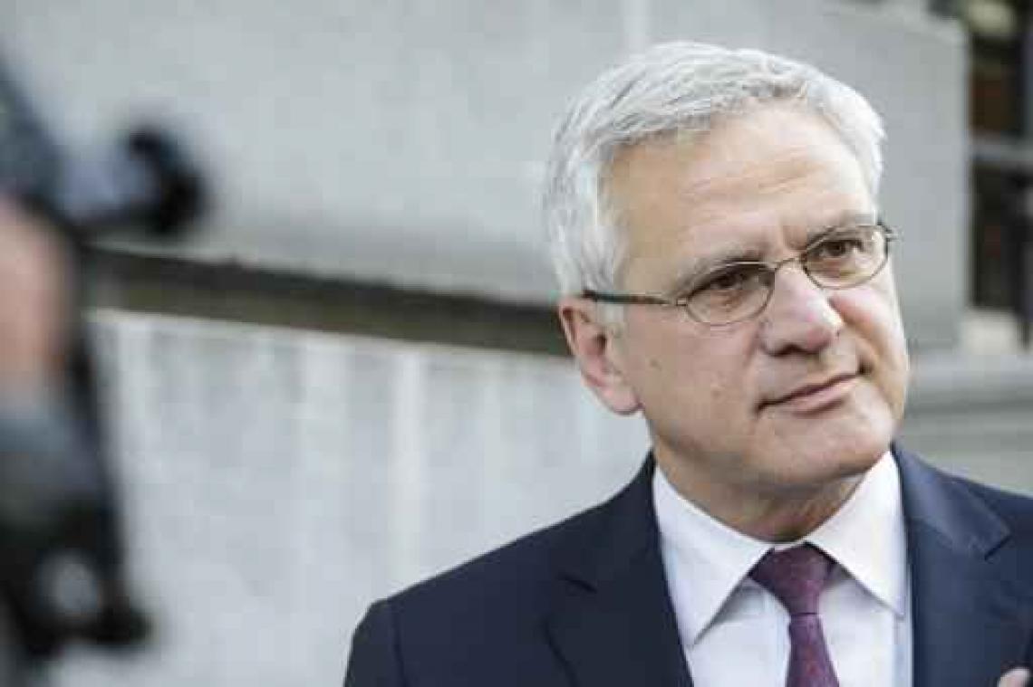 "Federale regering verbetert begroting met 0,6 procent, nu de anderen nog"