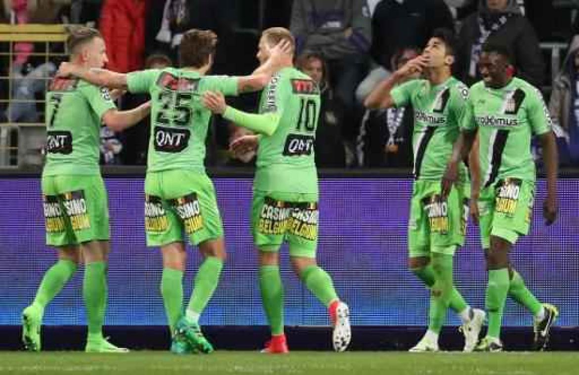 Jupiler Pro League - Leider Anderlecht slikt 0-1 nederlaag tegen Charleroi
