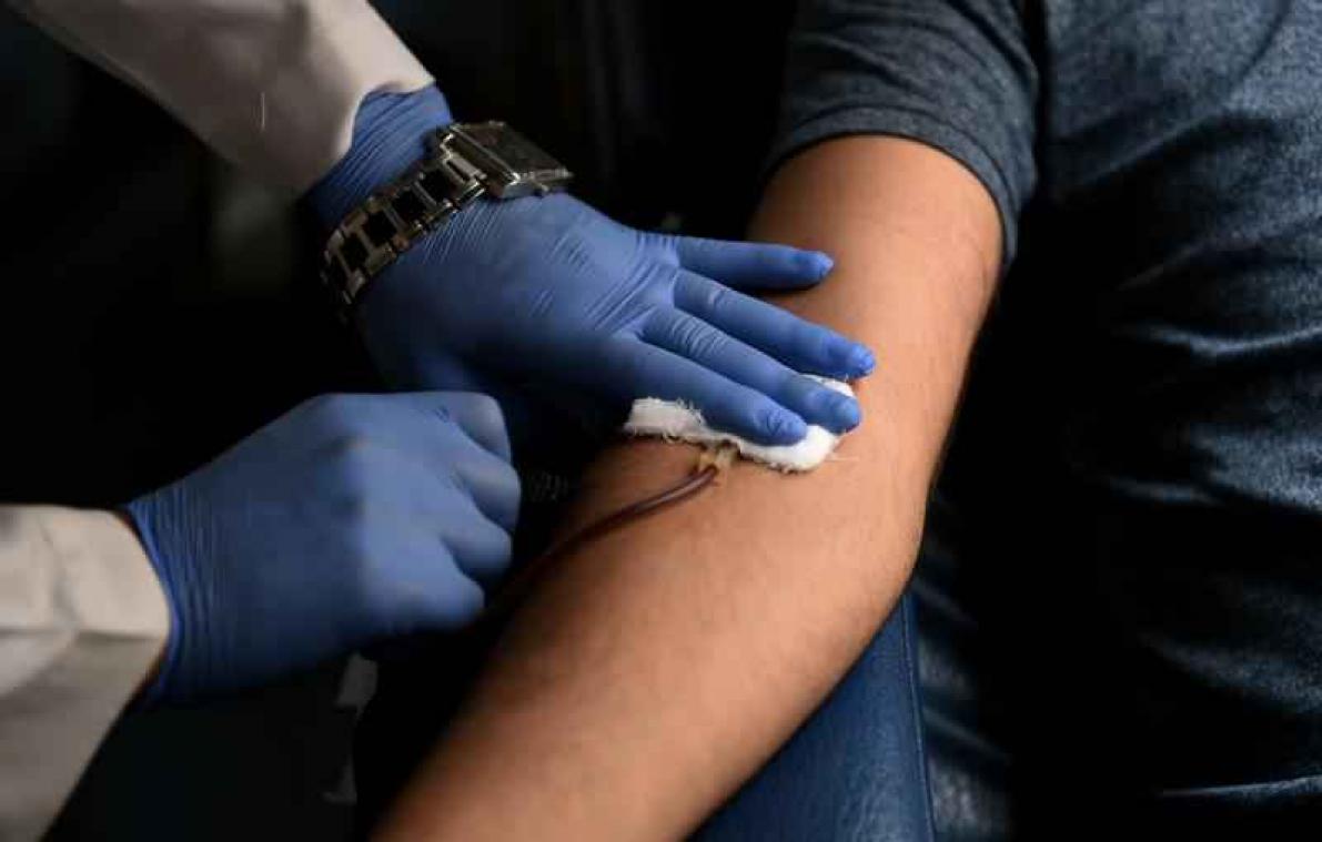 Homo's mogen voortaan ook bloed geven