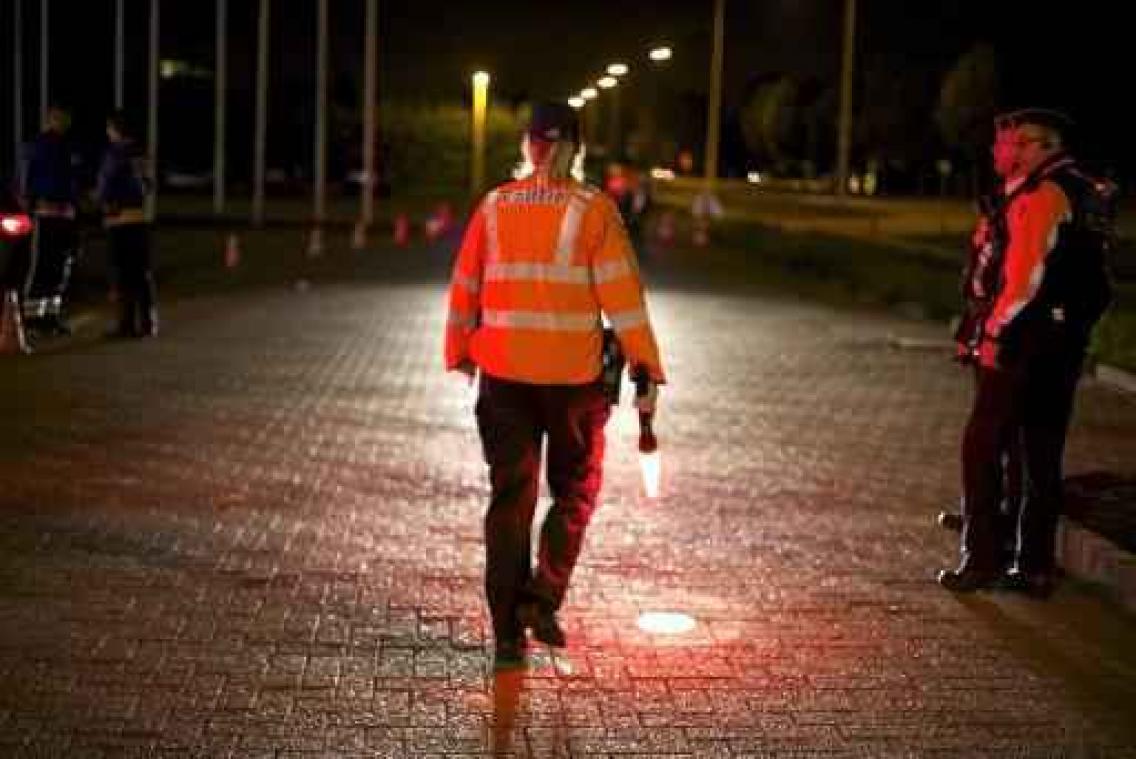 Boete van 450 euro voor bestuurders die bij wodcacontrole achteruitrijden op snelweg