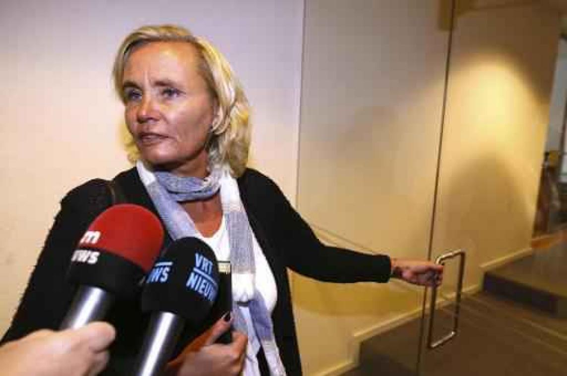 Homans wil geen moskeeën meer erkennen wegens gebrek aan informatie over werking