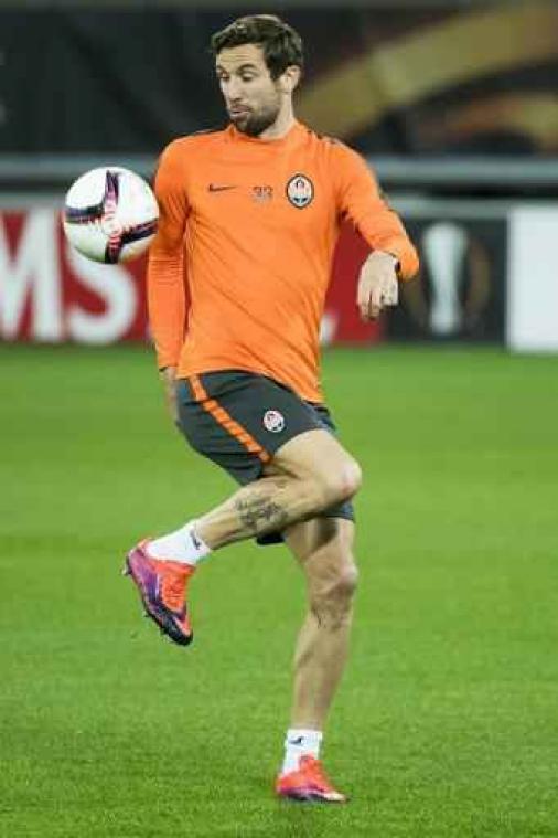 Clubicoon Darijo Srna verlengt contract bij Shakhtar Donetsk