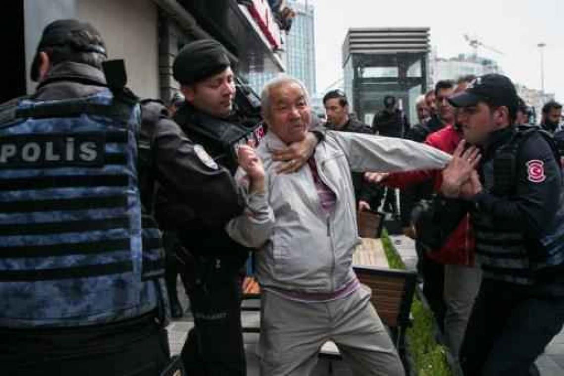 Tientallen arrestaties tijdens 1 mei-demonstraties in Istanboel