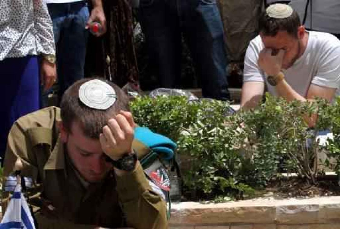 Israël herdenkt zijn gesneuvelde soldaten en slachtoffers van terreur